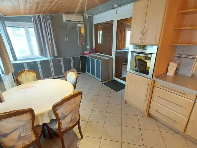 Eladó üdülő és hétvégi ház Dombóvár, Gunarasfürdő 75 nm