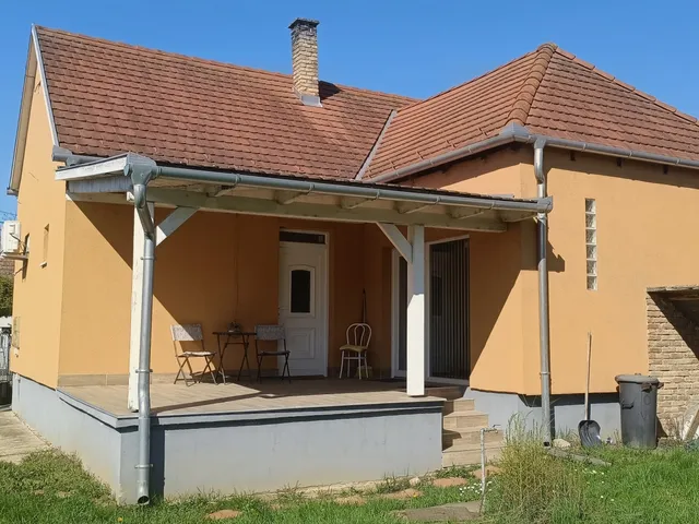 Eladó ház Dombóvár, Újdombóvár 85 nm