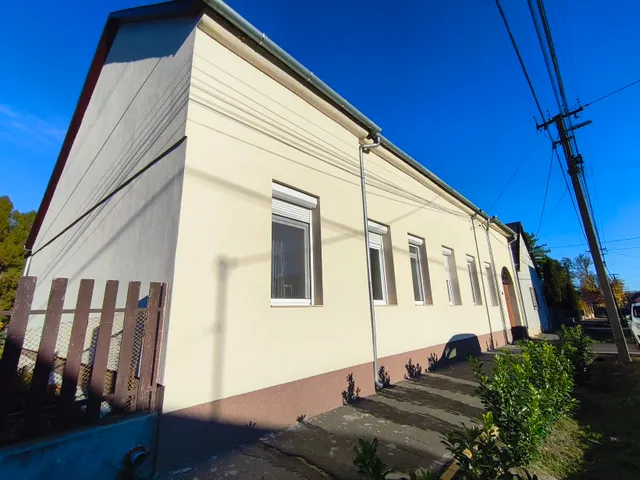 Eladó ház Dombóvár 105 nm