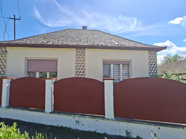 Eladó ház Szabadi 90 nm