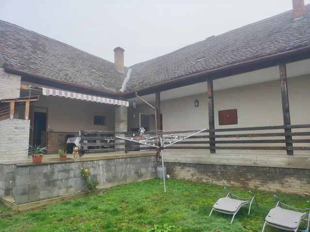 Eladó ház Mágocs, József Attila u 110 nm
