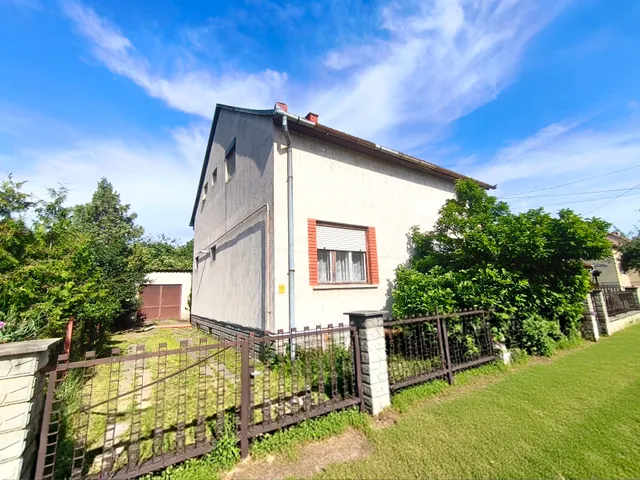 Eladó ház Dombóvár 142 nm