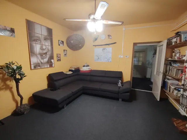 Eladó ház Nak 81 nm