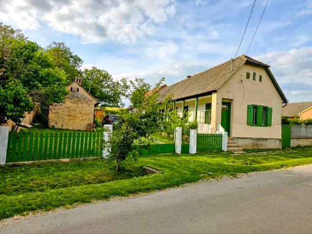 Eladó ház Döbrököz 84 nm