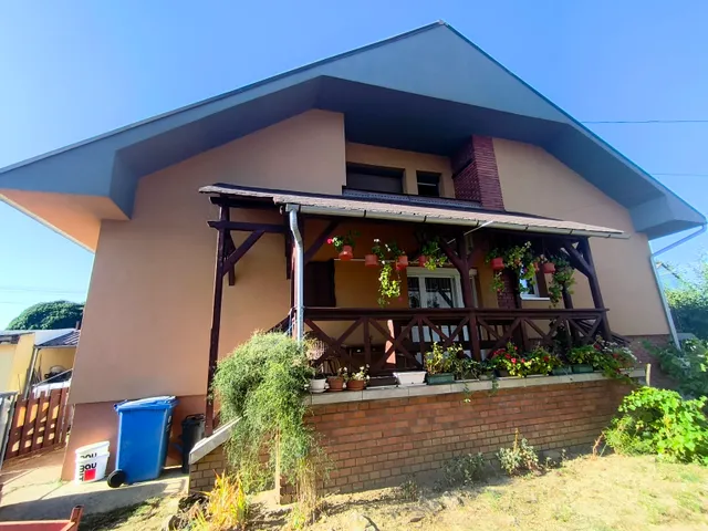 Eladó ház Dombóvár, Újdombóvár 132 nm