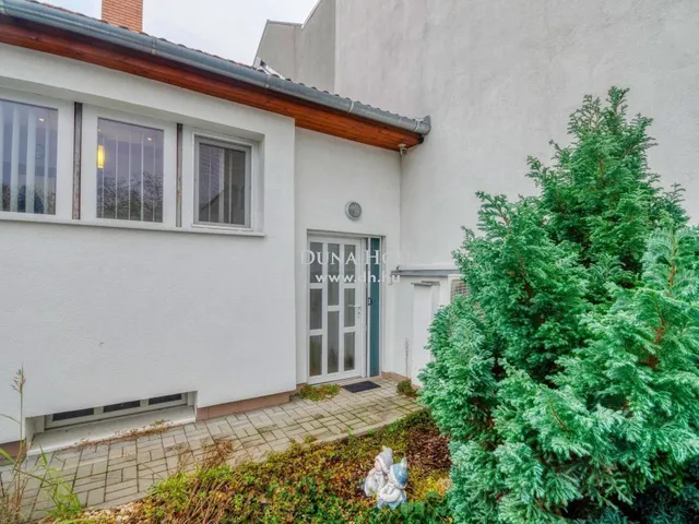 Eladó ház Budapest XVIII. kerület, Gloriett-telep 128 nm