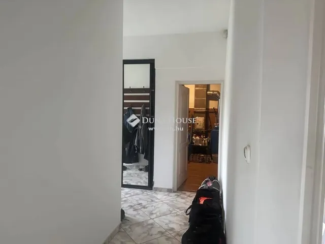 Eladó ház Budapest XVIII. kerület, Almáskert 424 nm