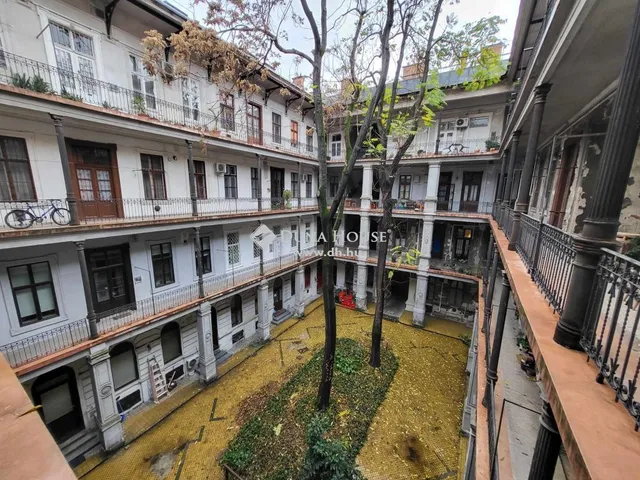 Eladó lakás Budapest VI. kerület, Diplomatanegyed 105 nm