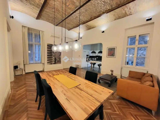 Eladó lakás Budapest VI. kerület, Diplomatanegyed 105 nm