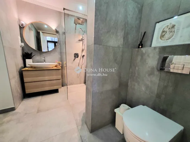 Eladó lakás Budapest VI. kerület, Diplomatanegyed 105 nm