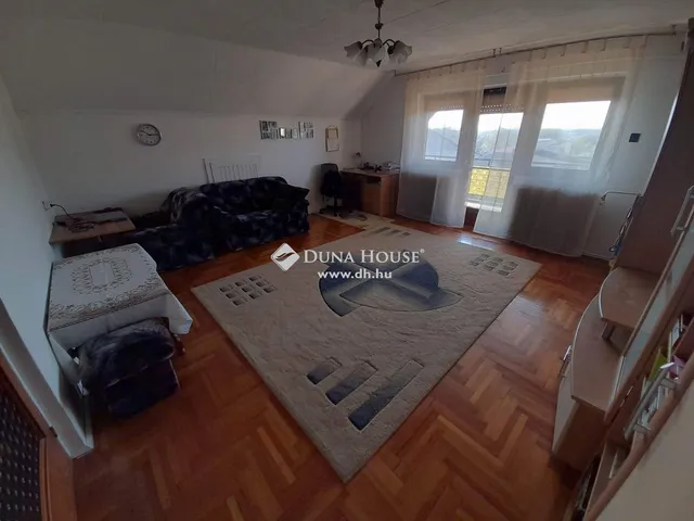 Eladó ház Budapest XVIII. kerület, Ganzkertváros 200 nm
