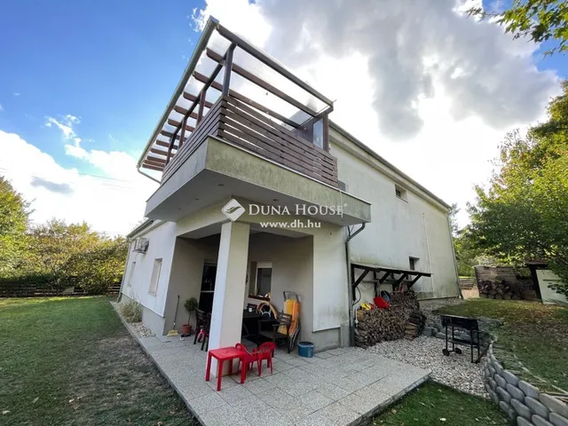 Eladó ház Nagykovácsi 240 nm