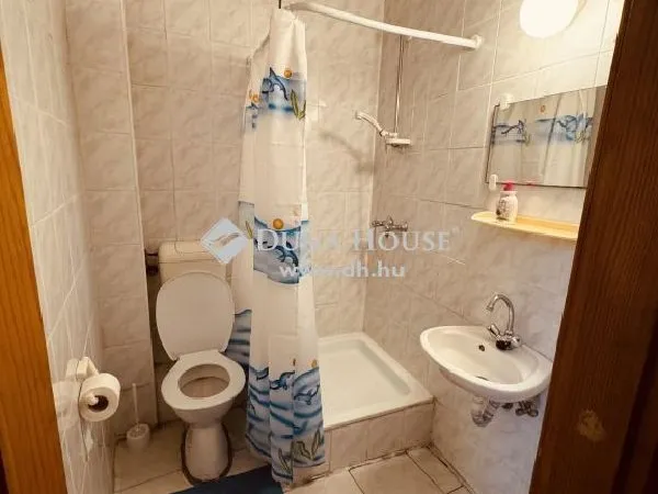 Eladó ház Pilisszentlászló 415 nm