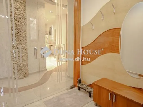 Eladó ház Budapest XVIII. kerület, Szent Imre kertváros 336 nm