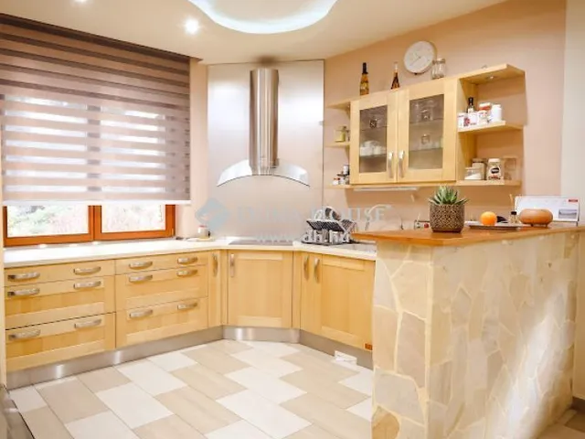 Eladó ház Budapest XVIII. kerület, Szent Imre kertváros 336 nm