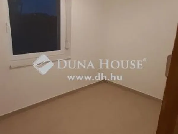 Eladó ház Fót 244 nm