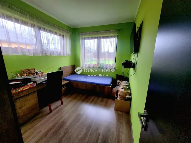 Eladó ház Kerepes 241 nm