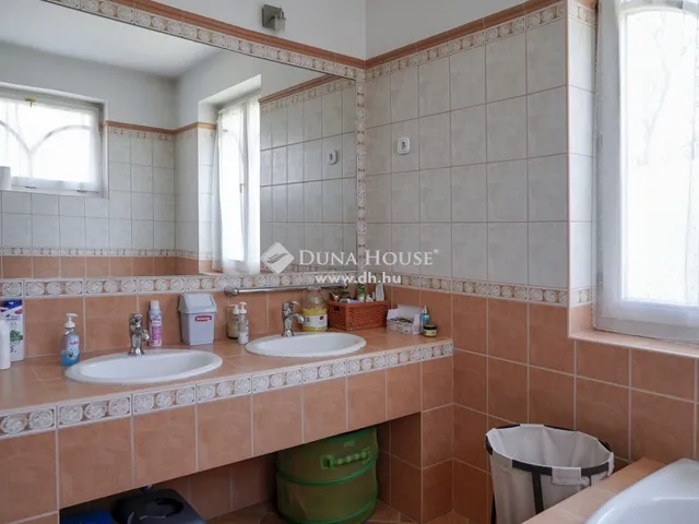 Eladó ház Gyömrő 760 nm