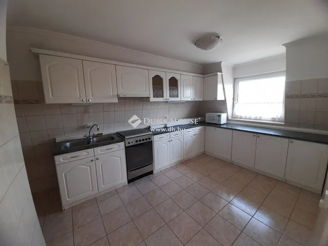 Eladó ház Veresegyház 277 nm