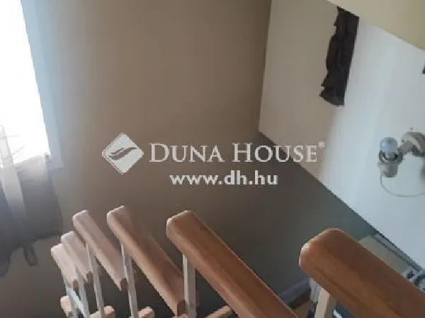 Eladó ház Budapest XVII. kerület, Akadémia-Újtelep 208 nm