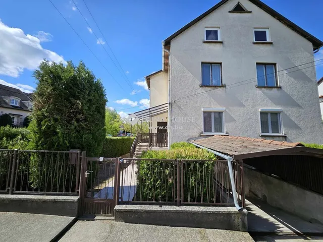 Eladó ház Fót 279 nm