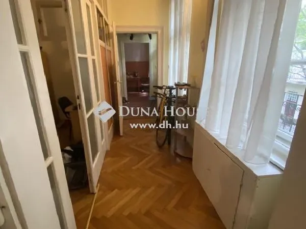 Eladó lakás Budapest VI. kerület 60 nm