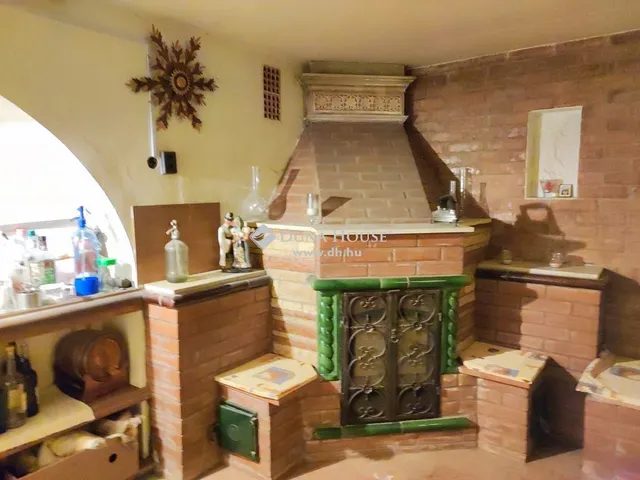 Eladó ház Budapest XVII. kerület, Rákoskert 245 nm