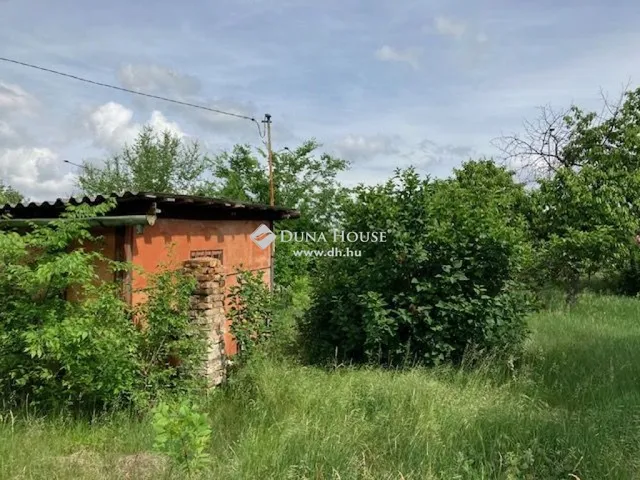 Eladó telek Budapest XVII. kerület 828 nm