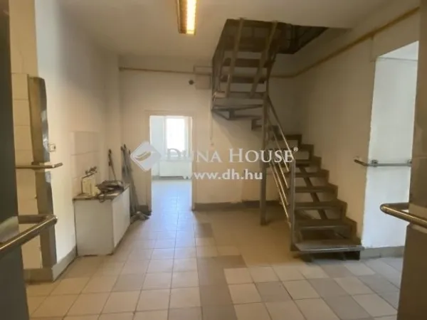 Eladó ház Mende 387 nm