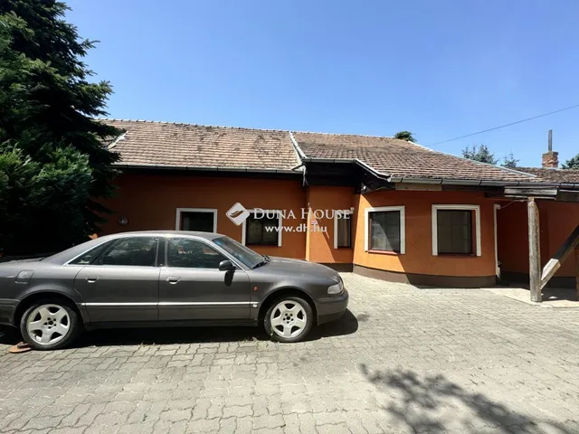Eladó ház Ecser 600 nm