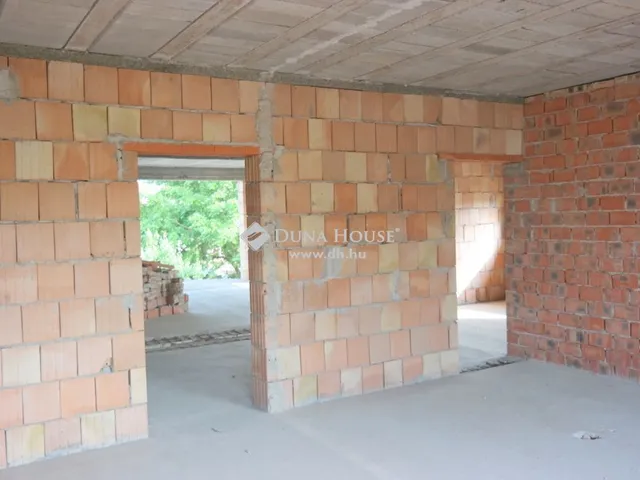 Eladó ház Budapest XX. kerület 295 nm