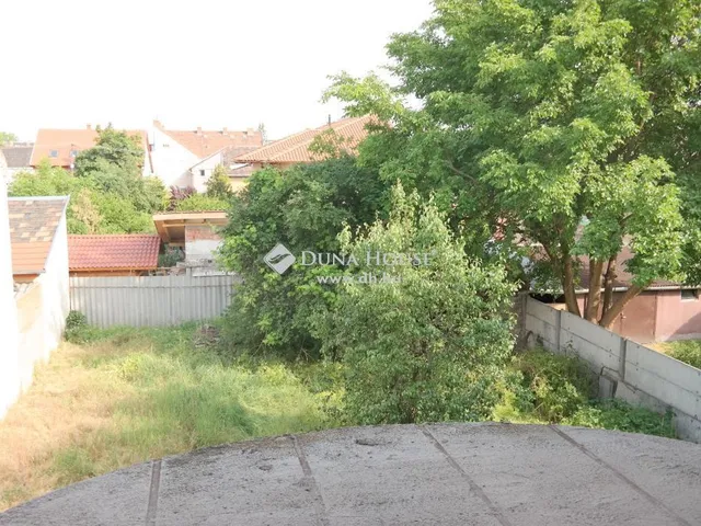 Eladó ház Budapest XX. kerület 295 nm