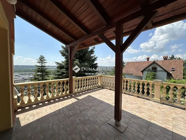 Eladó ház Budaörs 390 nm