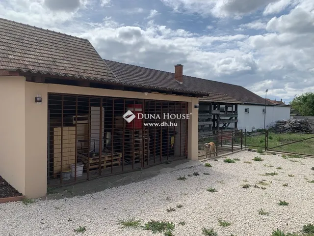 Eladó ház Vecsés 505 nm