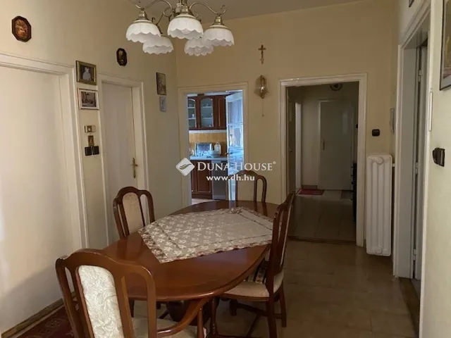 Eladó ház Pécs 514 nm