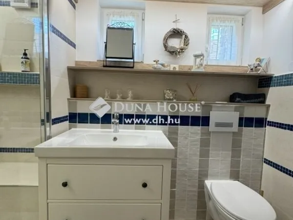 Eladó ház Balatonkenese 98 nm