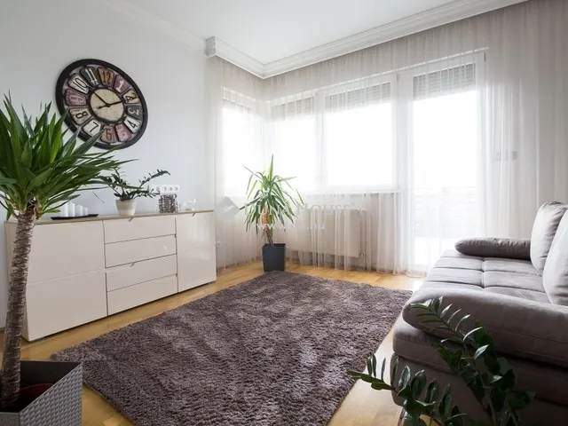 Eladó lakás Budapest XI. kerület, Madárhegy 110 nm