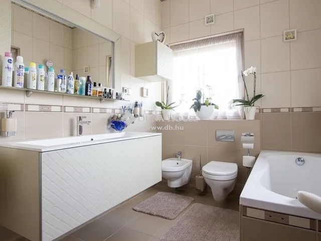 Eladó lakás Budapest XI. kerület, Madárhegy 110 nm