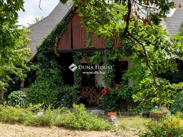 Eladó ház Harsány 160 nm