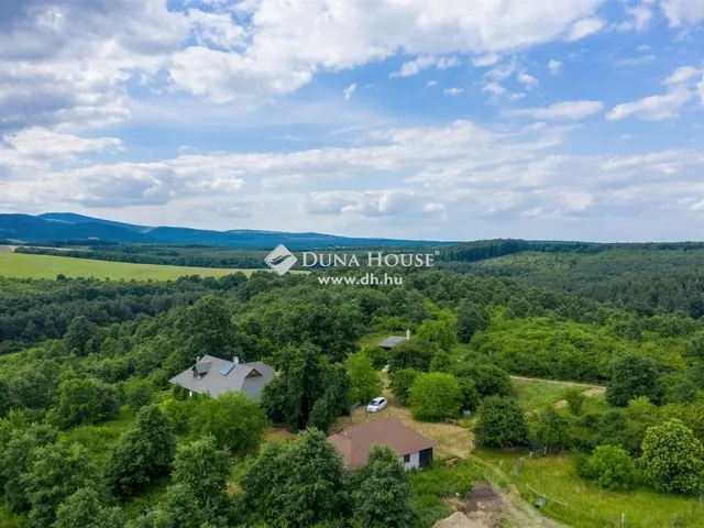 Eladó ház Harsány 160 nm