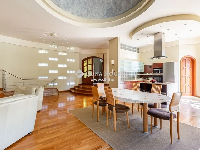 Eladó ház Herceghalom 600 nm