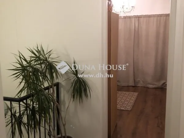 Eladó ház Piliscsaba 450 nm