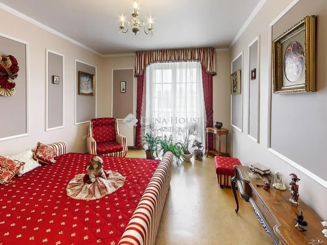 Eladó ház Szada 500 nm