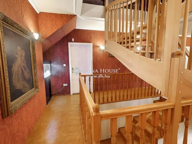 Eladó ház Szada 500 nm