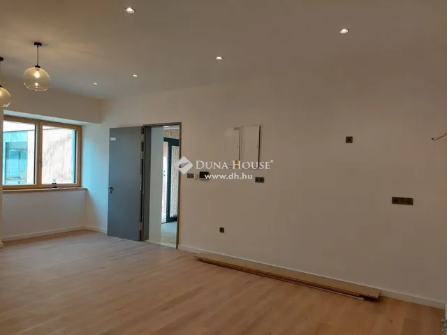 Eladó lakás Siófok 95 nm