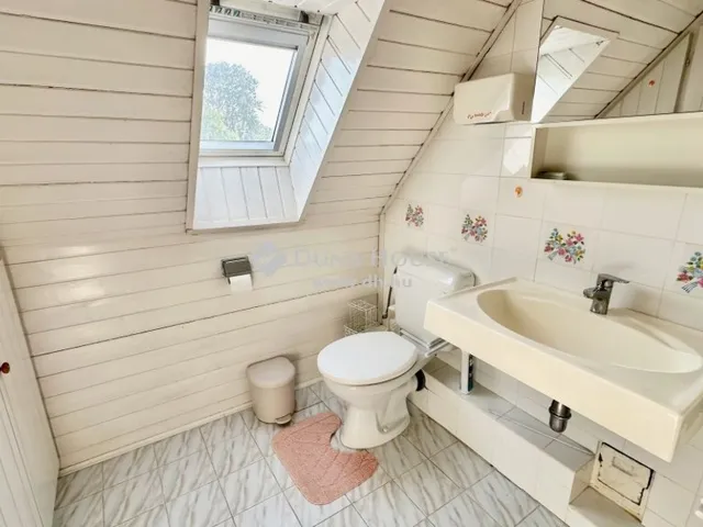 Eladó ház Balatonfenyves 274 nm