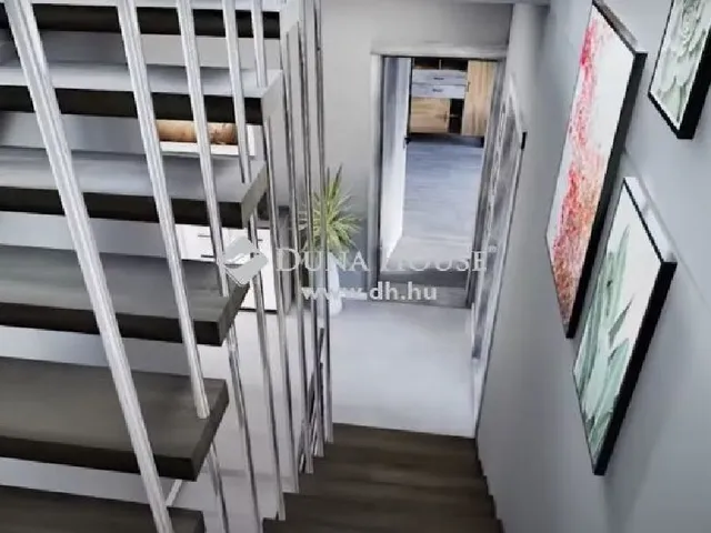 Eladó ház Pécel 214 nm