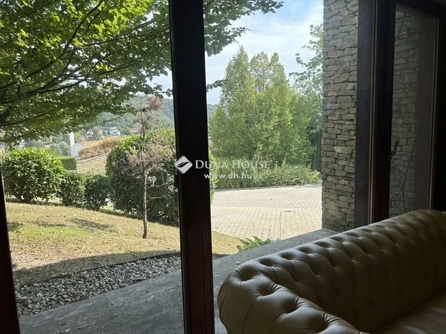 Eladó ház Nagykovácsi 280 nm