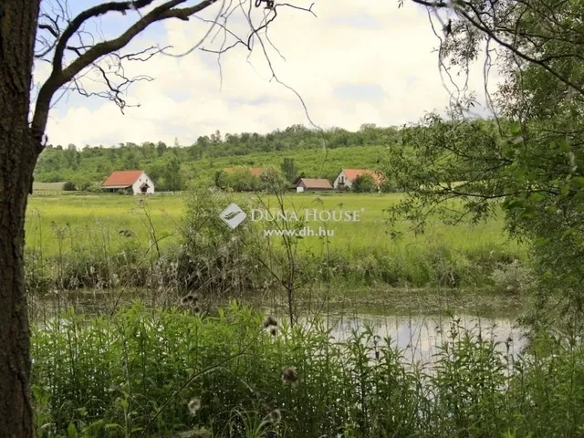 Eladó ház Vácegres 194 nm