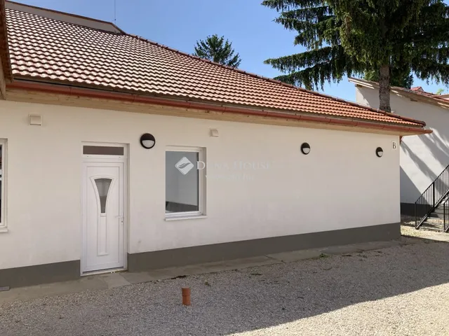 Eladó ház Esztergom 1199 nm